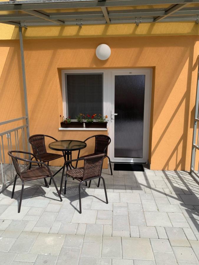 Apartmany Hujer 2 ボイニツェ エクステリア 写真