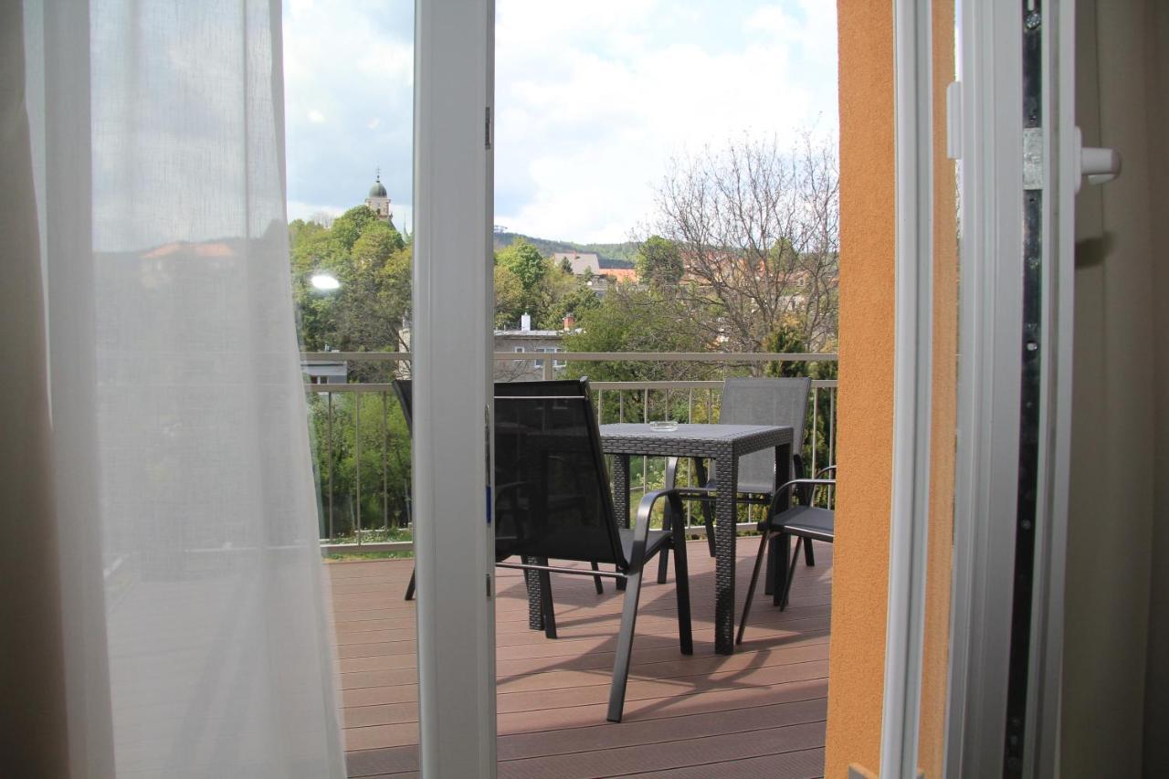 Apartmany Hujer 2 ボイニツェ エクステリア 写真